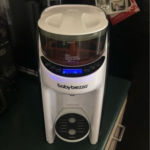 Baby brezza formula bottle maker